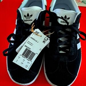 Women's size 6 Adidas Ortholite  Runners